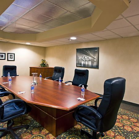 Holiday Inn Express Hotel & Suites Waterford By Ihg Einrichtungen foto
